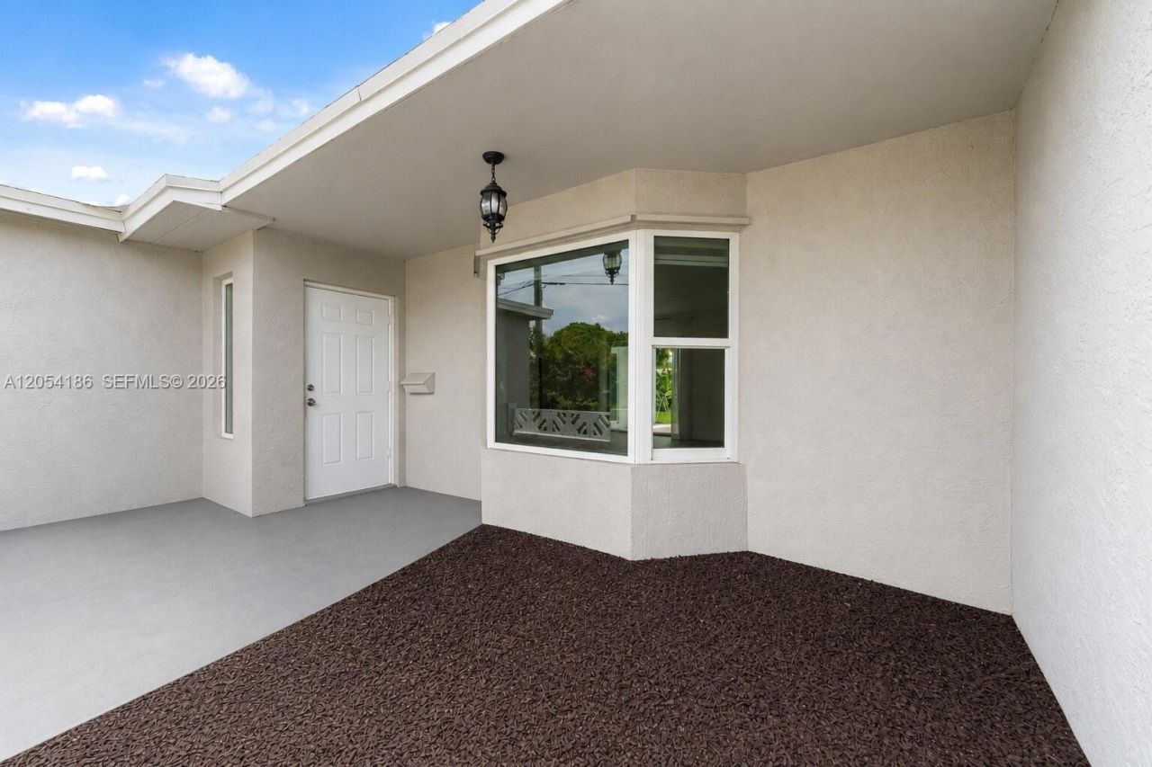 3192 NW 40th Ct , Lauderdale Lakes, FL 33309 Photo