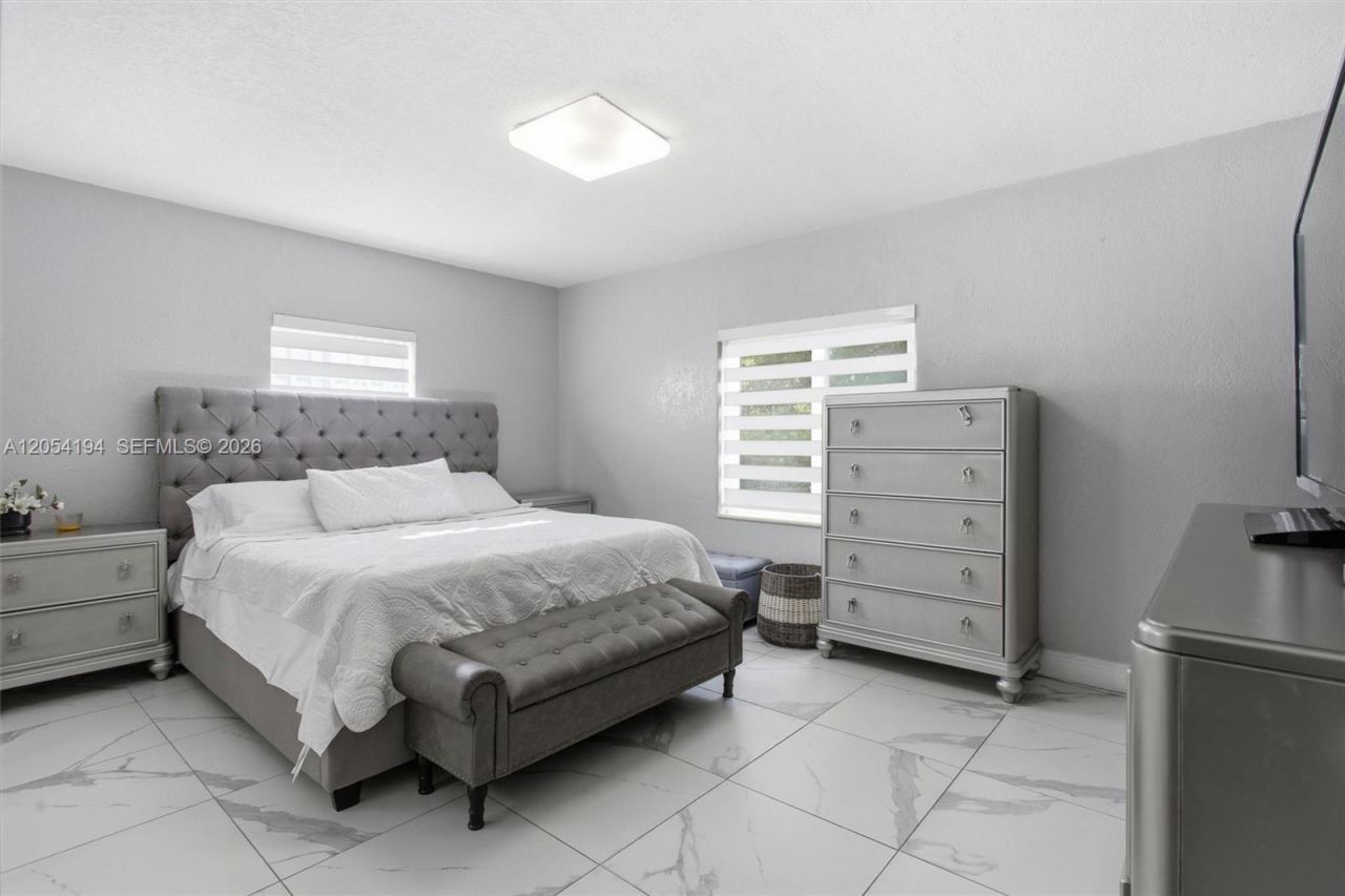 741 NE 81st St, Miami, FL 33138 Photo