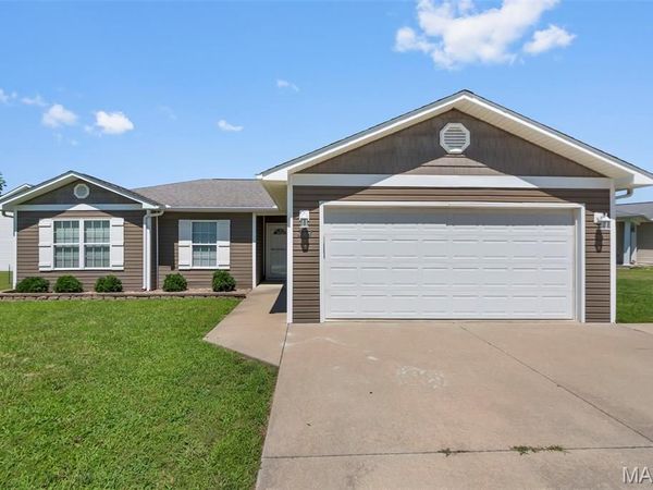 361 Arbor Circle , Jackson, MO 63755