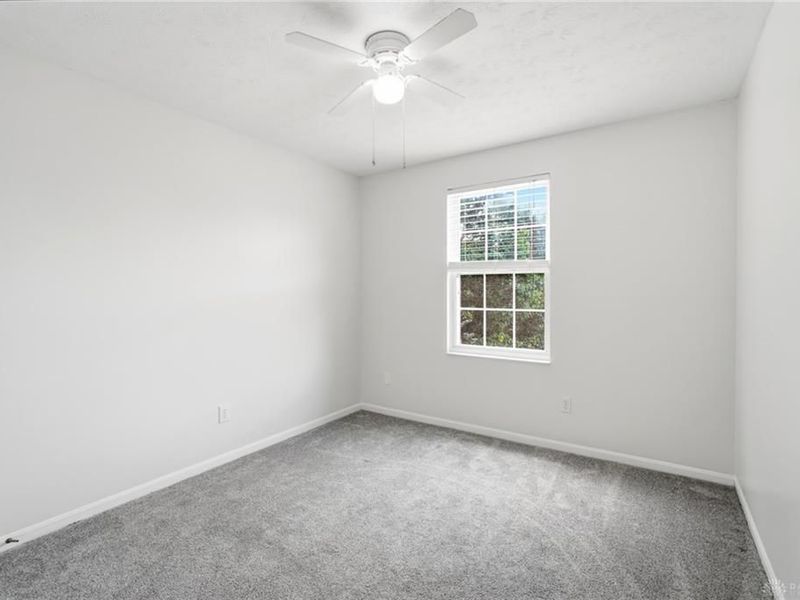 251 Fairborn Drive, Hamilton, OH 45013 Photo 13