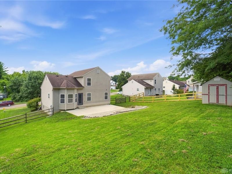 251 Fairborn Drive, Hamilton, OH 45013 Photo 26