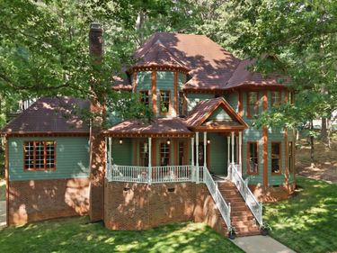 4900 Kundinger Court, Raleigh, NC 27606