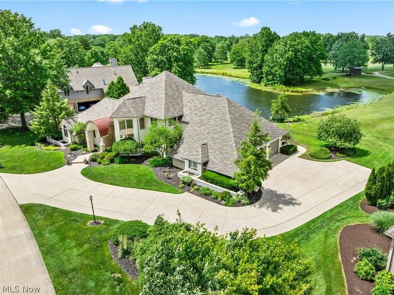 3855 Weymouth Woods Drive, Medina, OH 44256 Photo 3