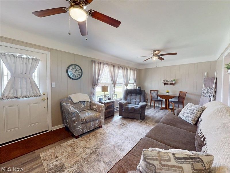 7753 Holly Drive, Mentor on the Lake, OH 44060 Photo 3