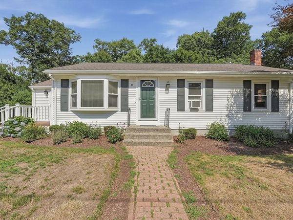 11 Fuller Road, Attleboro, MA 02703