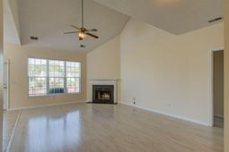 533 Tribeca Drive photo 4