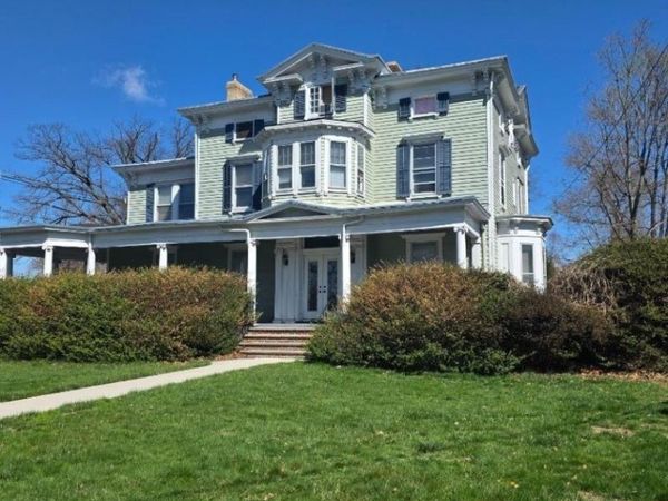 5 E Union Ave, Bound Brook, NJ 08805