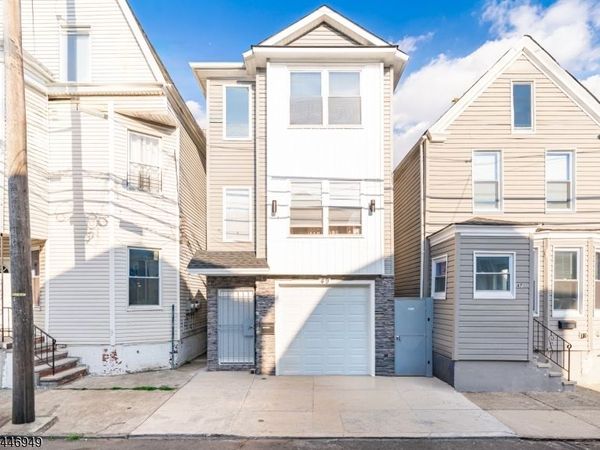 49 N 5Th St, Newark, NJ 07107