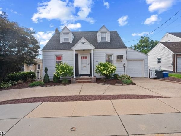38 Hackensack St, Wood-Ridge, NJ 07075