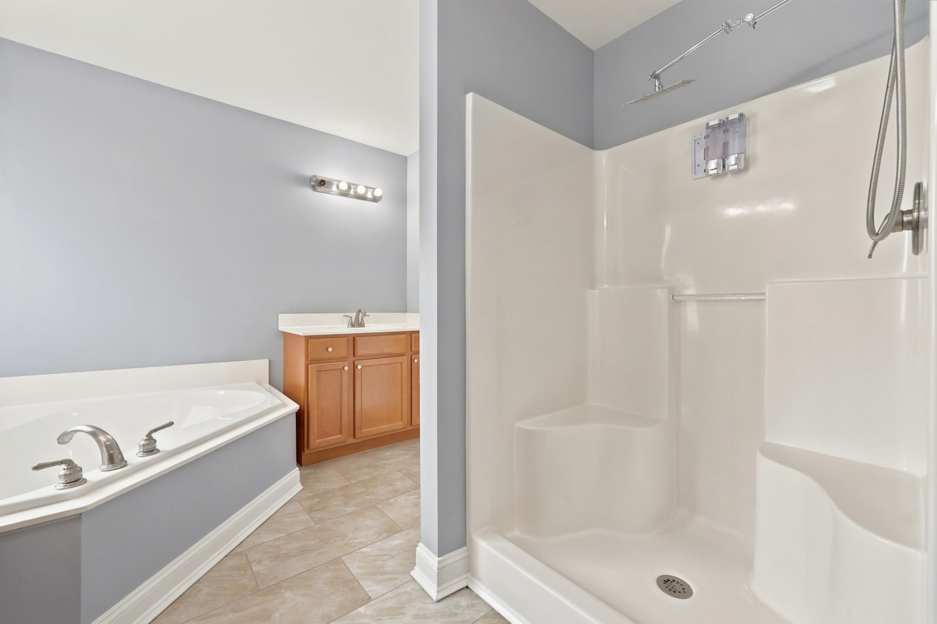 482 Overcrest St.  Photo 13