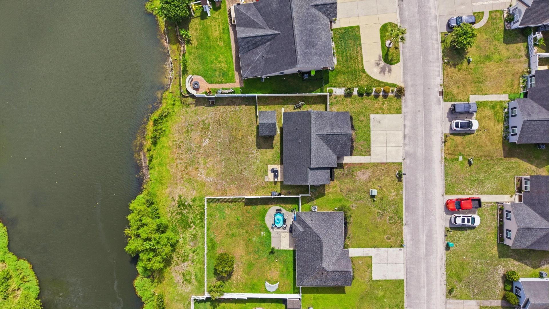 482 Overcrest St.  Photo 34