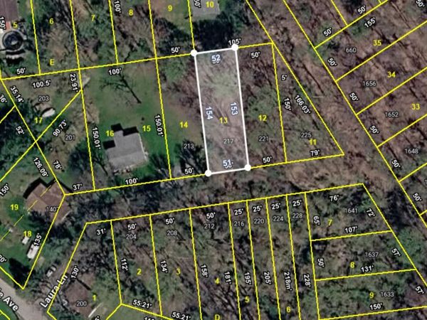 Laura Ln , Bristol, TN 37620