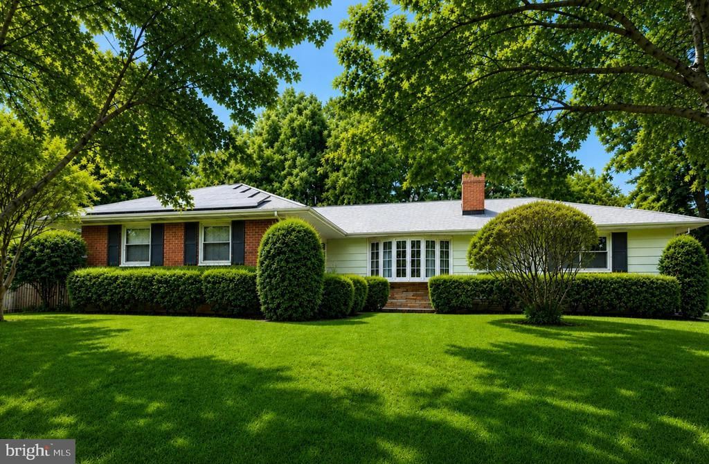 40 LOCKLEVEN DRIVE , SEVERNA PARK, MD 21146