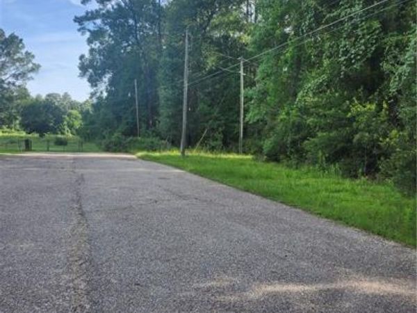 00 OAK Street , Abita Springs, LA 70420