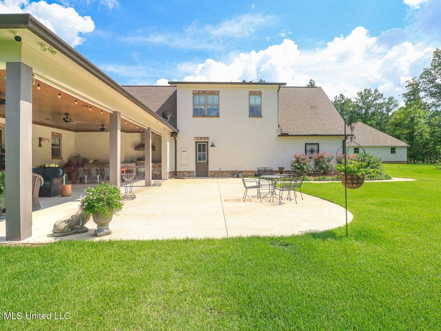 Property Image 104