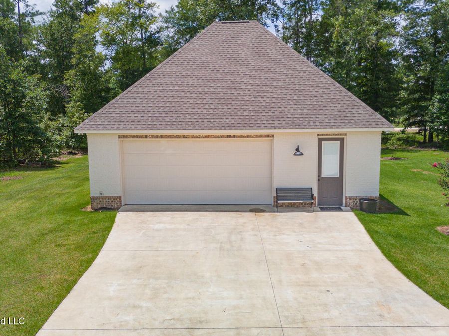 Property Image 125