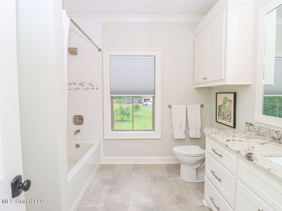 Property Image 80