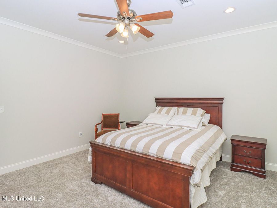 Property Image 96