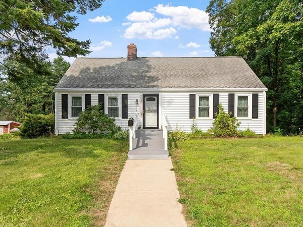 1218 Main St, Leominster, MA 01453