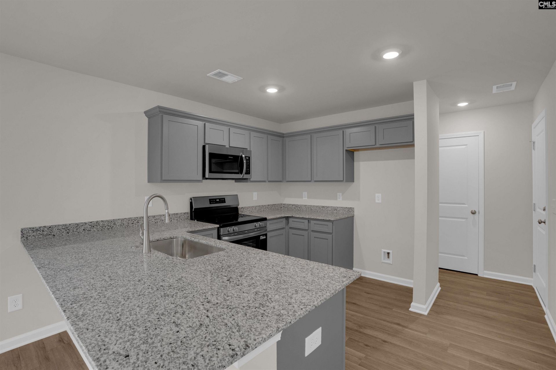 308 W Pond Court  Photo 12