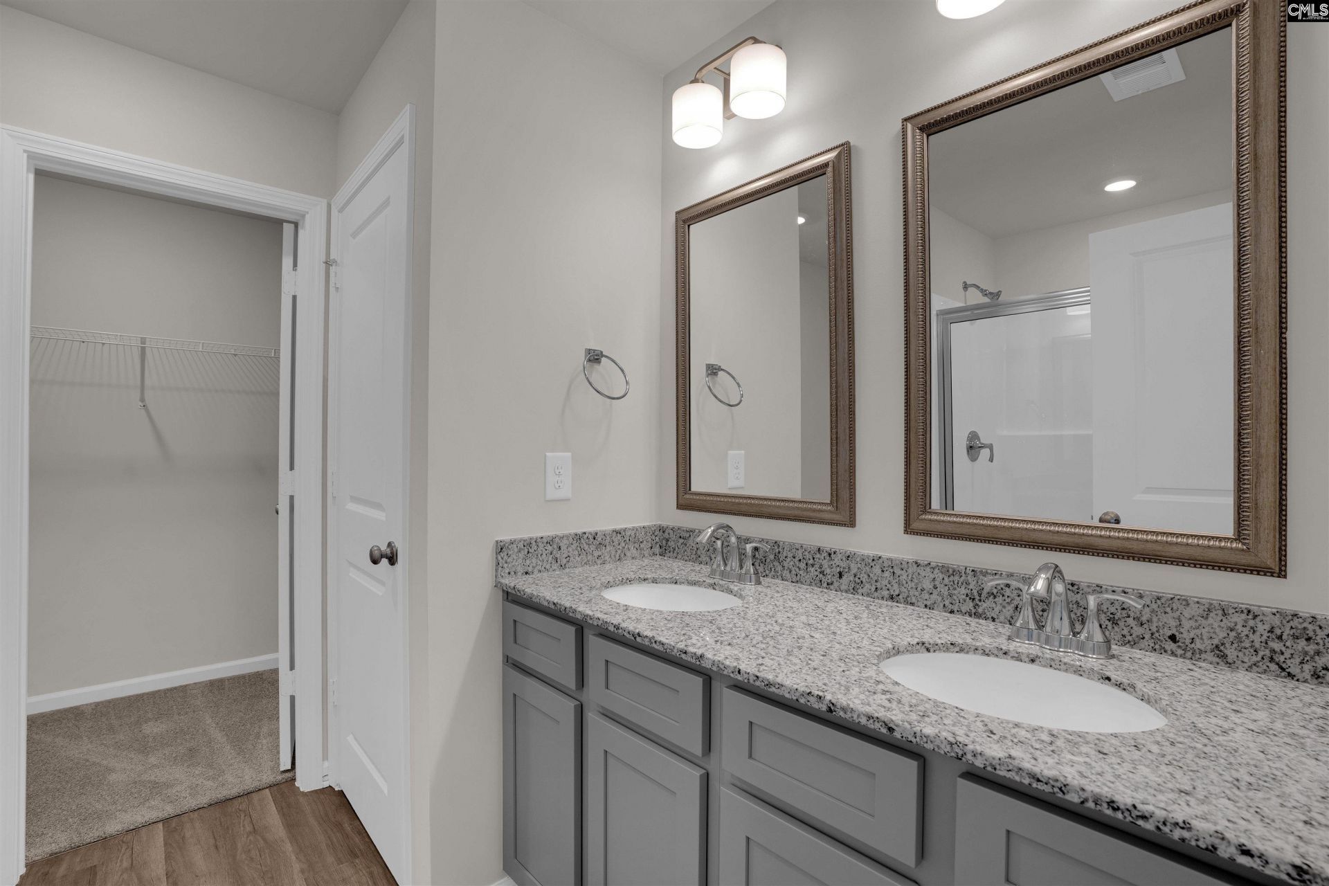 308 W Pond Court  Photo 16