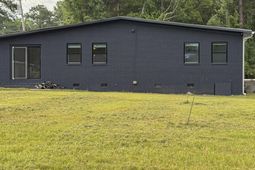 105 Hampshire Drive  photo 4