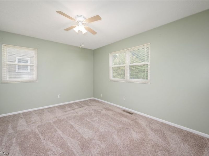 2455 Island Drive, Unit B, Uniontown, OH 44685 Photo 13