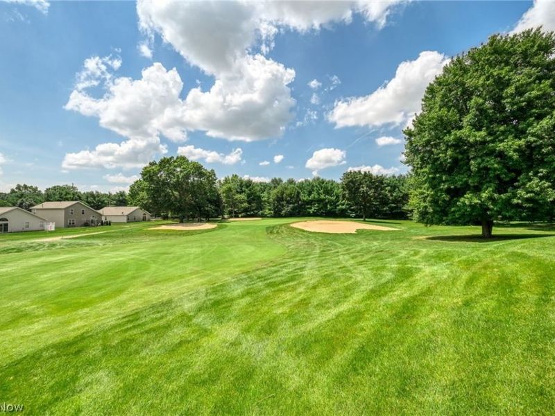 2455 Island Drive, Unit B, Uniontown, OH 44685 Photo 22