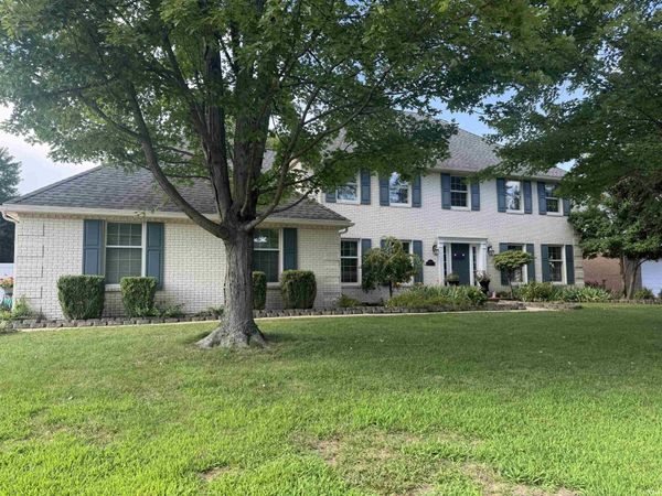 8108 Washington Avenue, Evansville, IN 47715