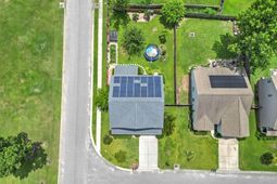 7627 Haywood Street photo 4