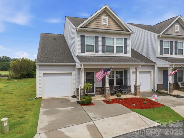 108 Davenport Drive , Statesville, NC 28677