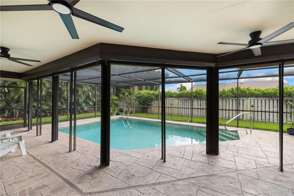 433 Golfview Dr, Naples, FL 34110 Photo