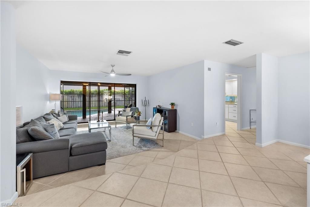 433 Golfview Dr, Naples, FL 34110 Photo