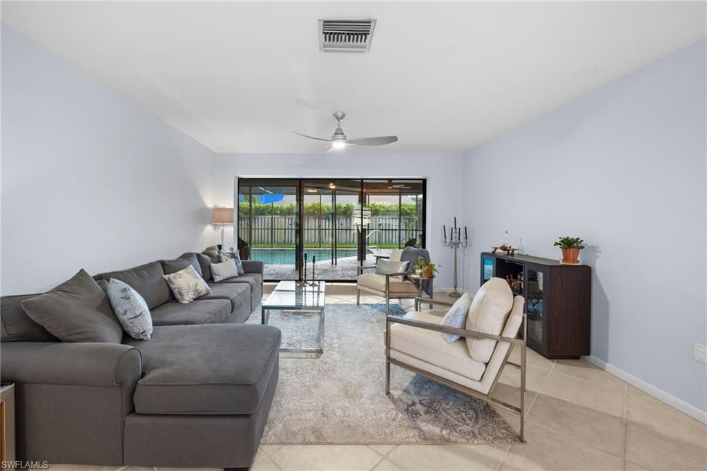 433 Golfview Dr, Naples, FL 34110 Photo