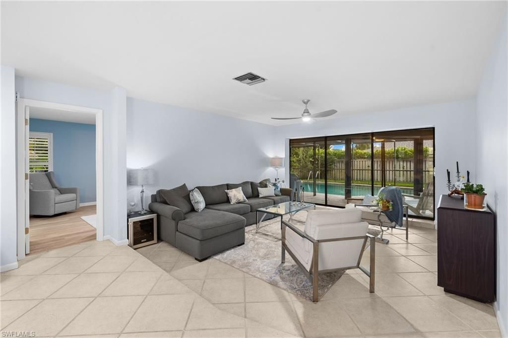 433 Golfview Dr, Naples, FL 34110 Photo