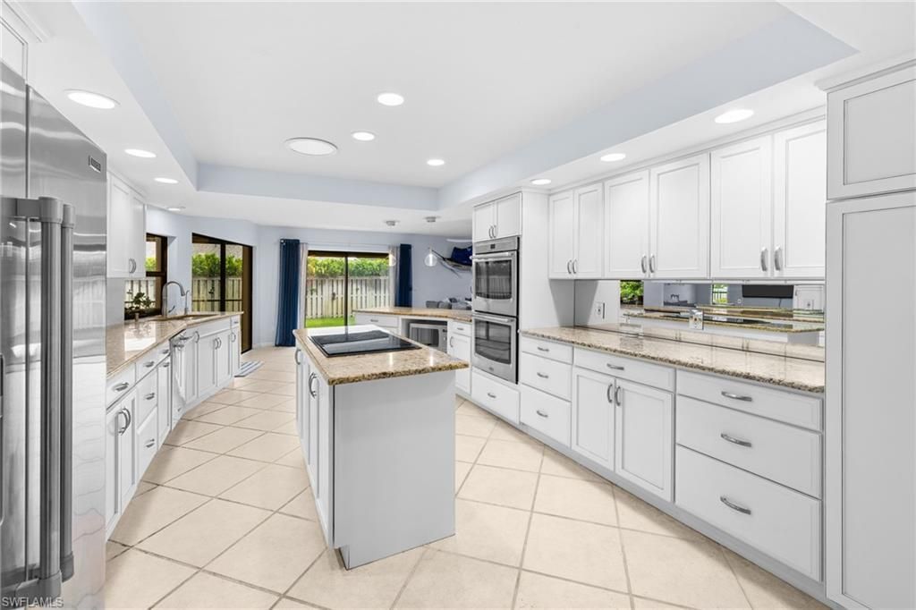 433 Golfview Dr, Naples, FL 34110 Photo