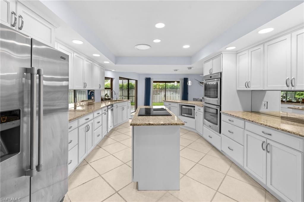 433 Golfview Dr, Naples, FL 34110 Photo