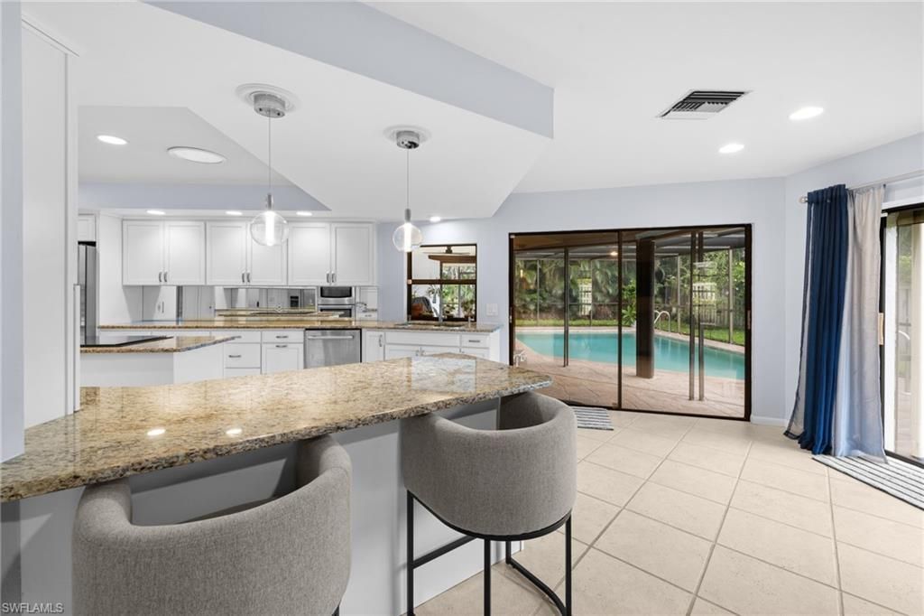 433 Golfview Dr, Naples, FL 34110 Photo