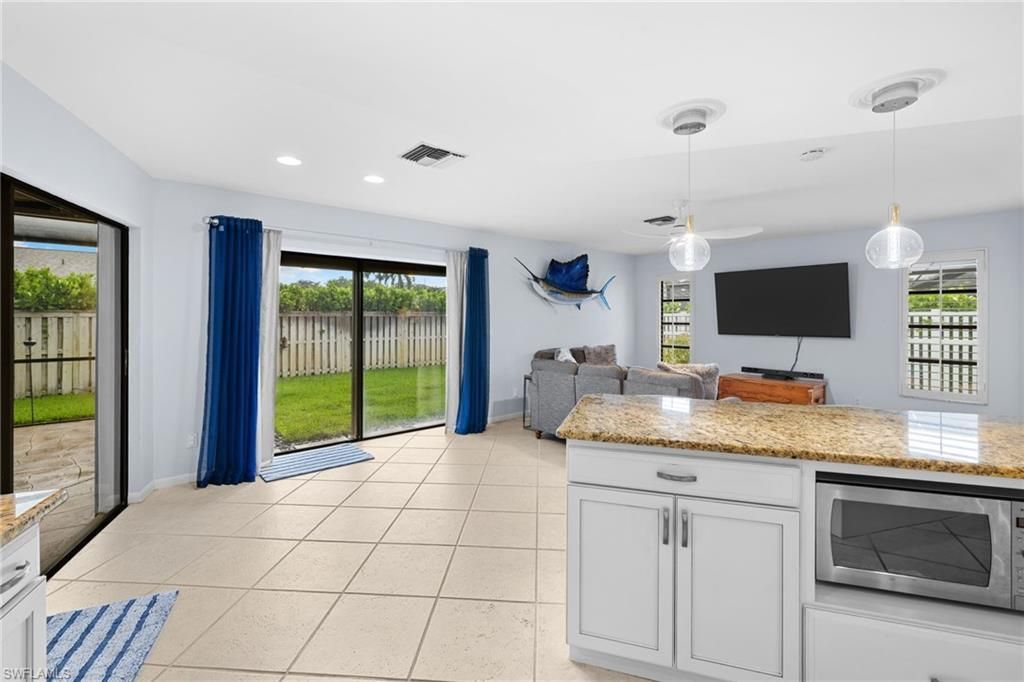 433 Golfview Dr, Naples, FL 34110 Photo