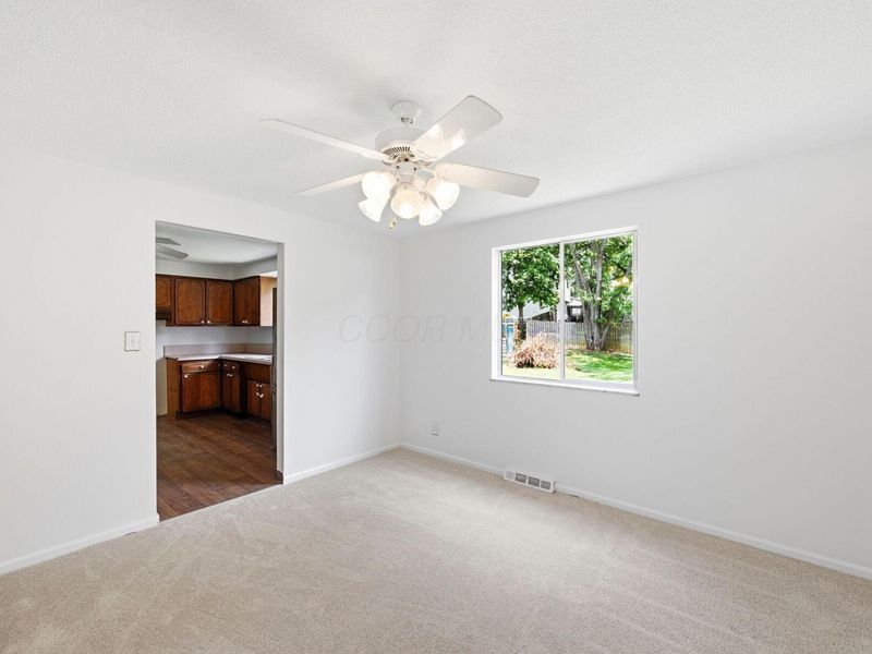 180 Landover Road , Columbus, OH 43230 Photo 21