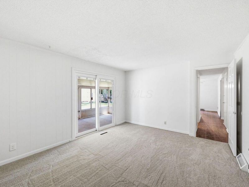 180 Landover Road , Columbus, OH 43230 Photo 34