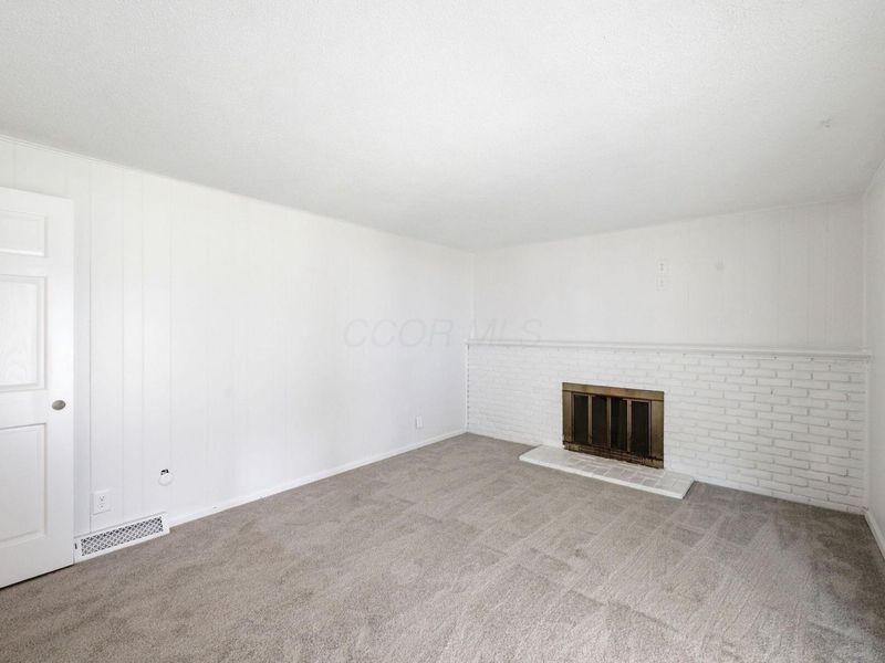 180 Landover Road , Columbus, OH 43230 Photo 36