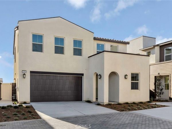 4806 Milkweed Court , Fontana, CA 92336