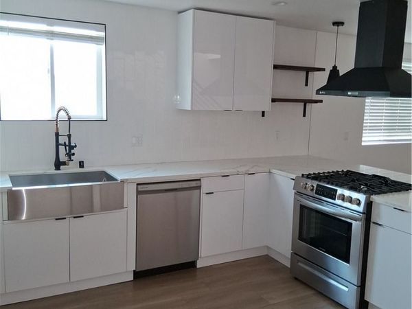 6419 Lexington, Los Angeles, CA 90038