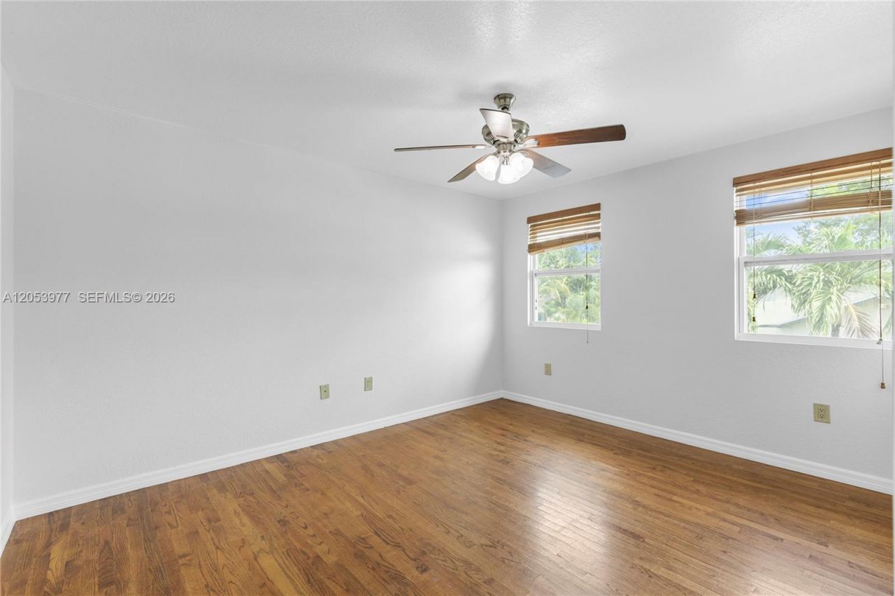 11610 NW 43rd St , Sunrise, FL 33323 Photo