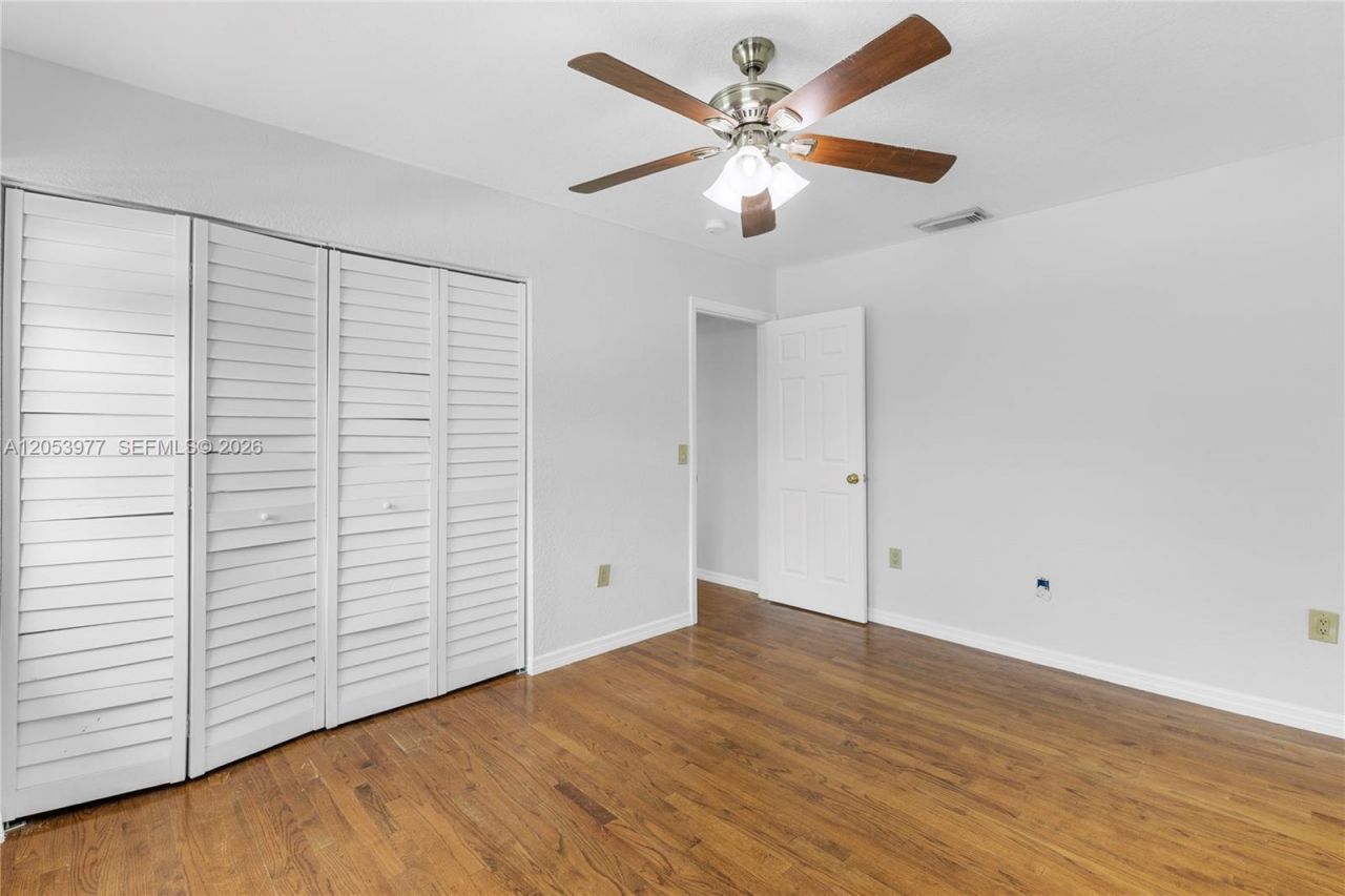 11610 NW 43rd St , Sunrise, FL 33323 Photo