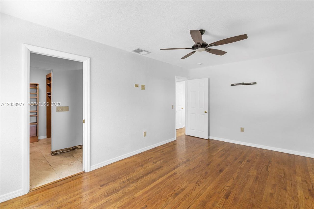11610 NW 43rd St , Sunrise, FL 33323 Photo