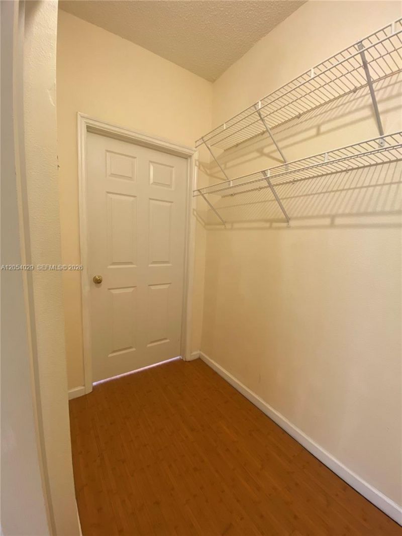 3165 NE 184th St , Unit 6205, Aventura, FL 33160 Photo