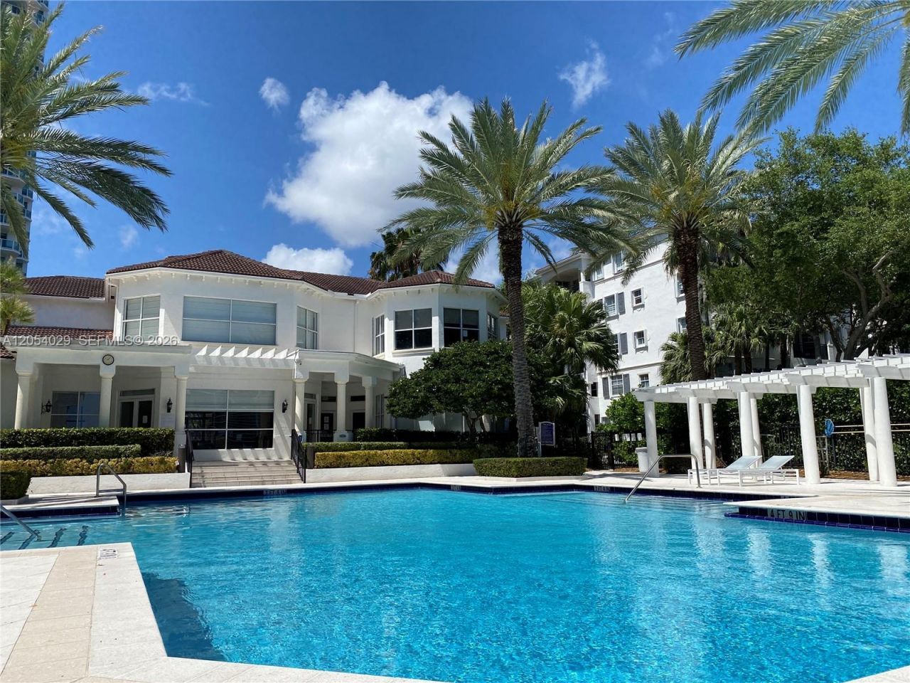 3165 NE 184th St , Unit 6205, Aventura, FL 33160 Photo
