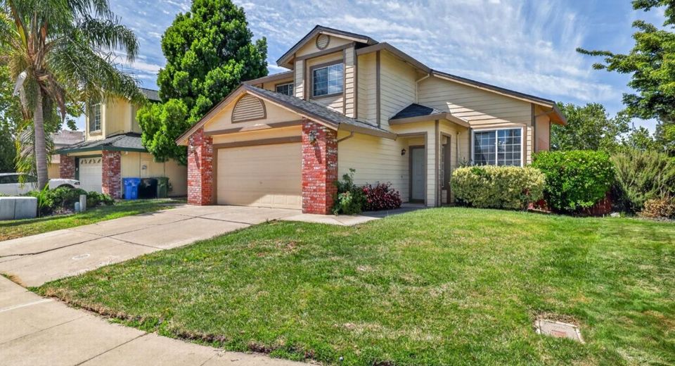 6111 Laguna Vale Way, Elk Grove, CA 95758 Photo